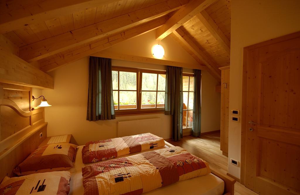 Apartmán Ciasa Mirio' La Valle Pokoj fotografie